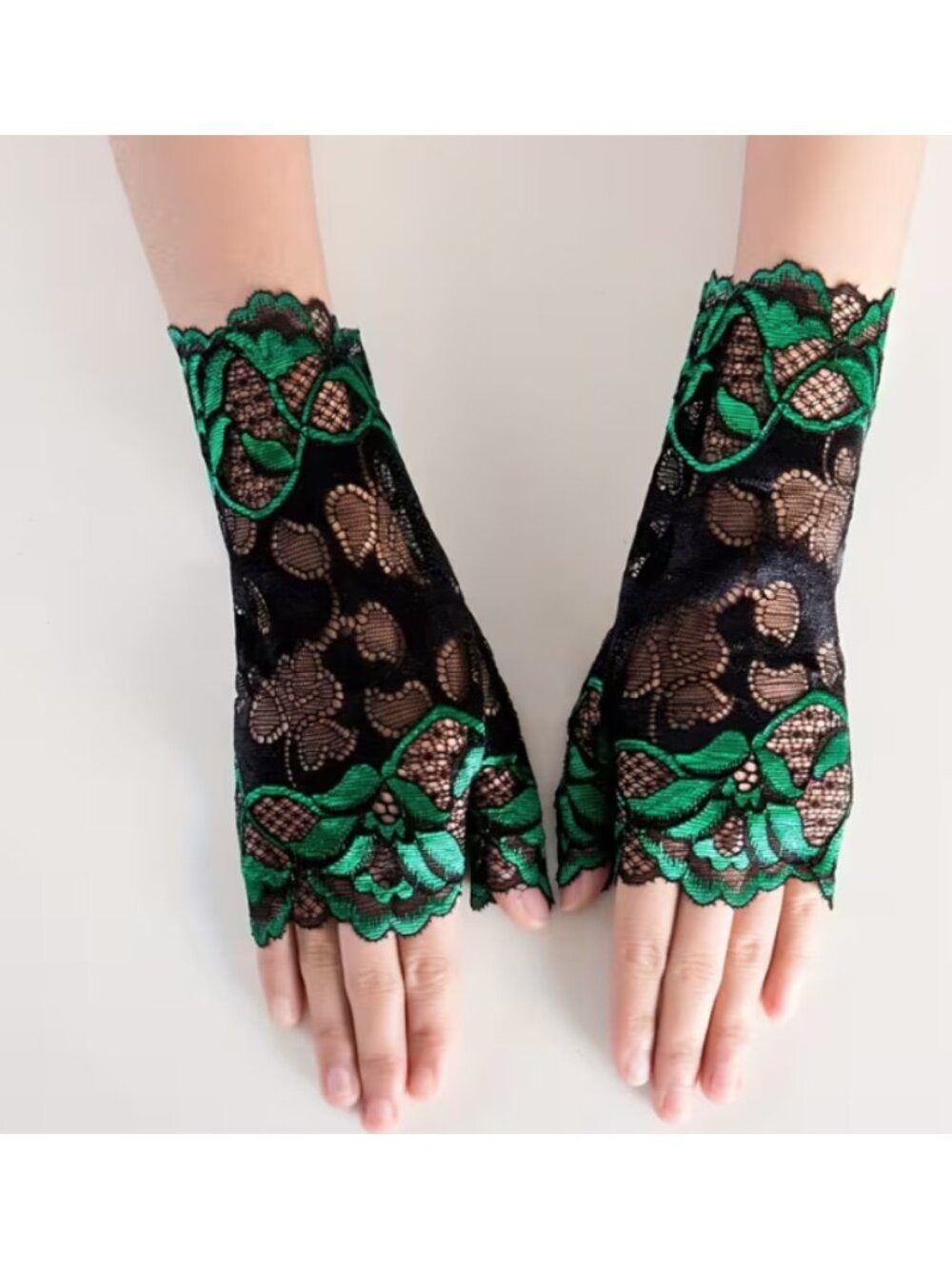 Elegant Black &Green Floral Lace Fingerless Gloves – Sexy Sheer Mesh Half-Finger